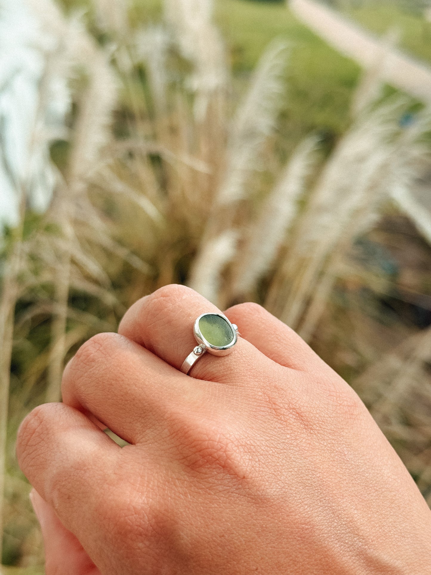Anillo HAWAII con sea glass verde oliva