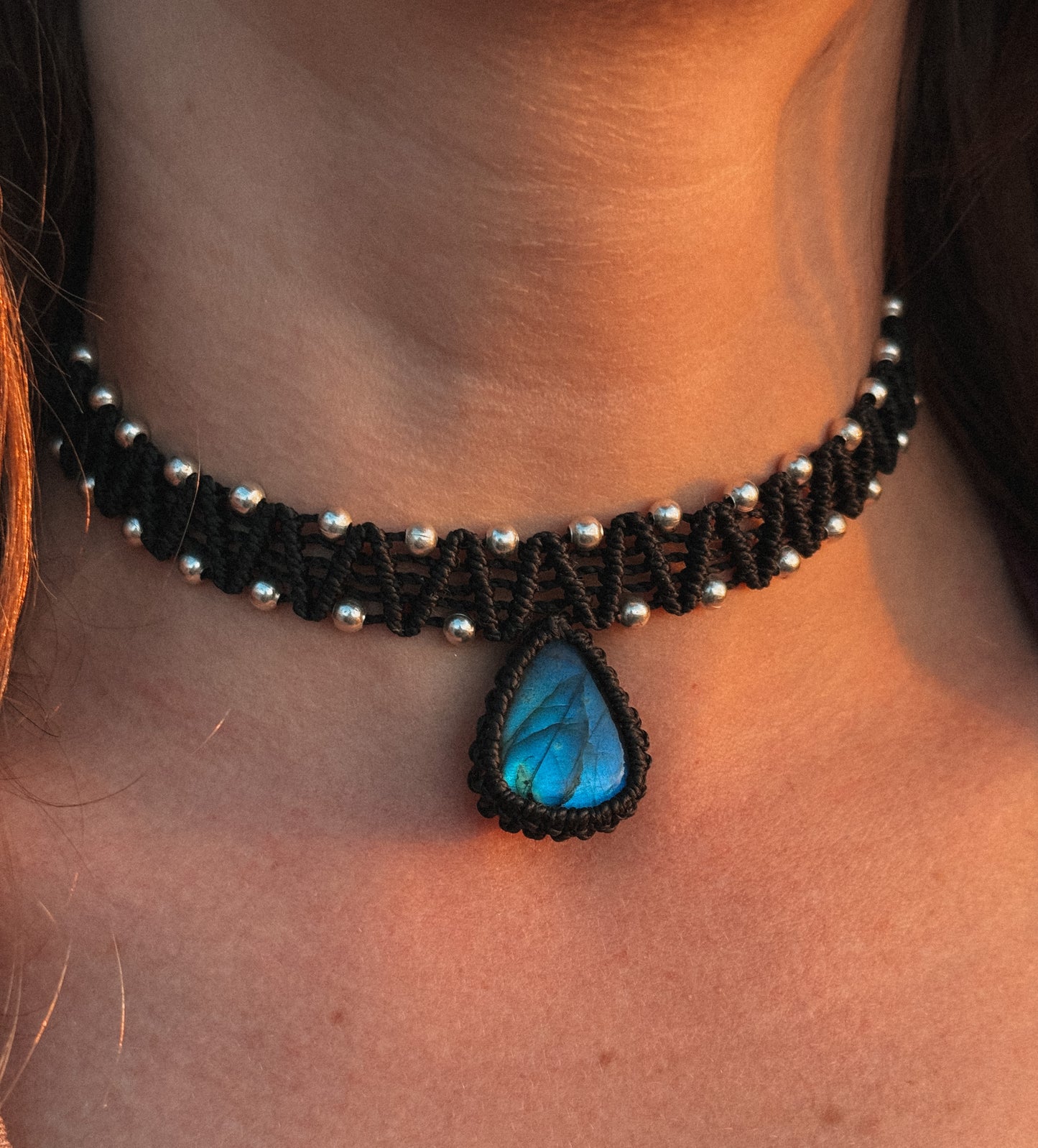Choker negro con Labradorita