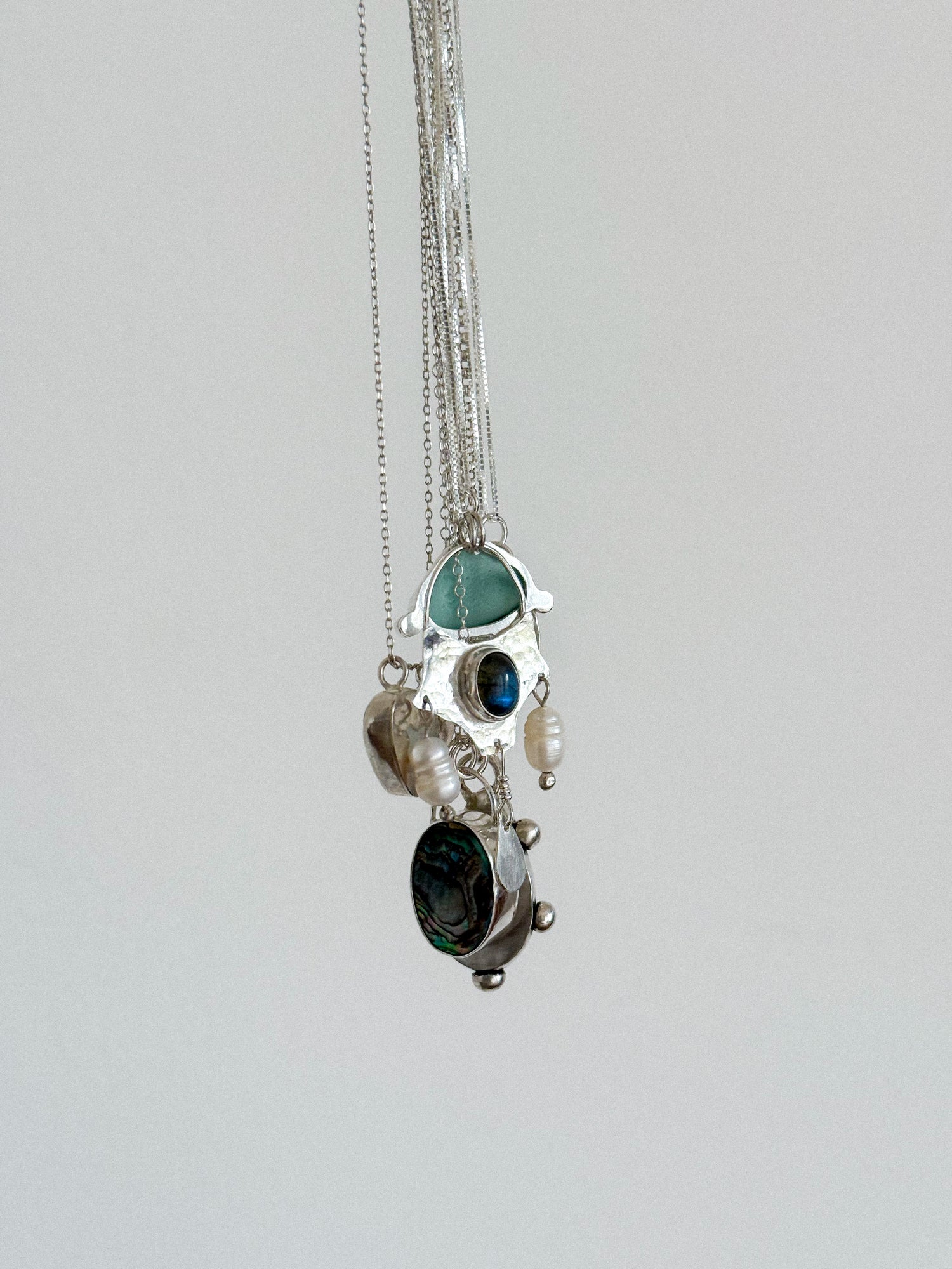 Collares