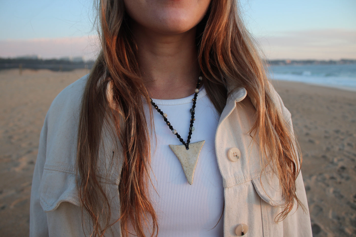 Collar DIENTE con piedras