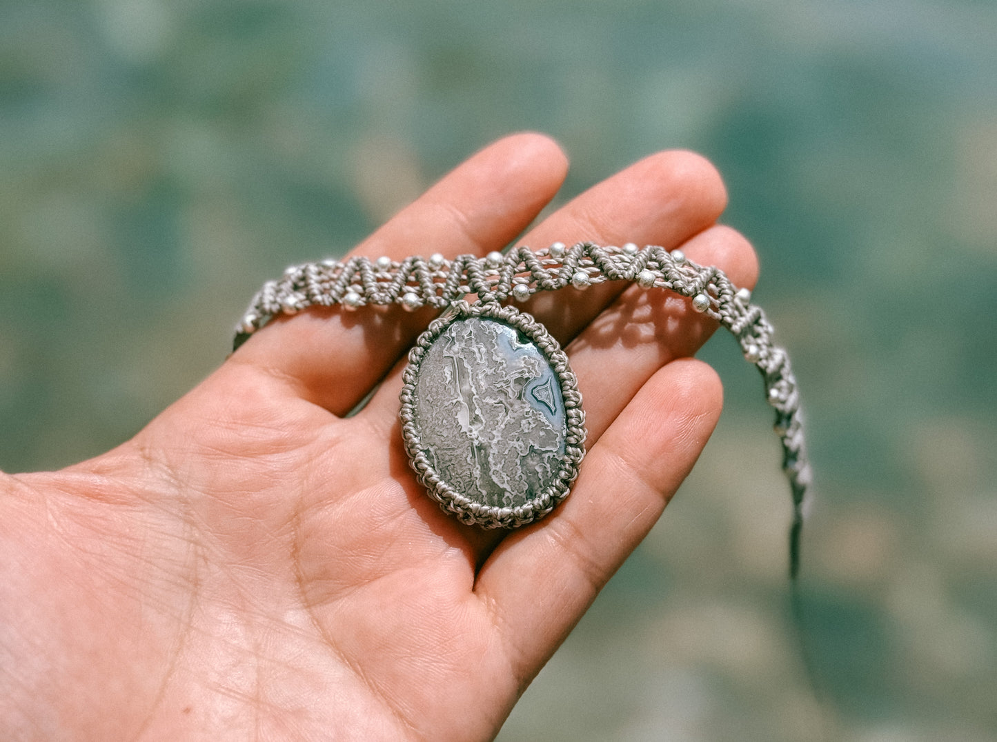 Choker gris con Ágata blue lace