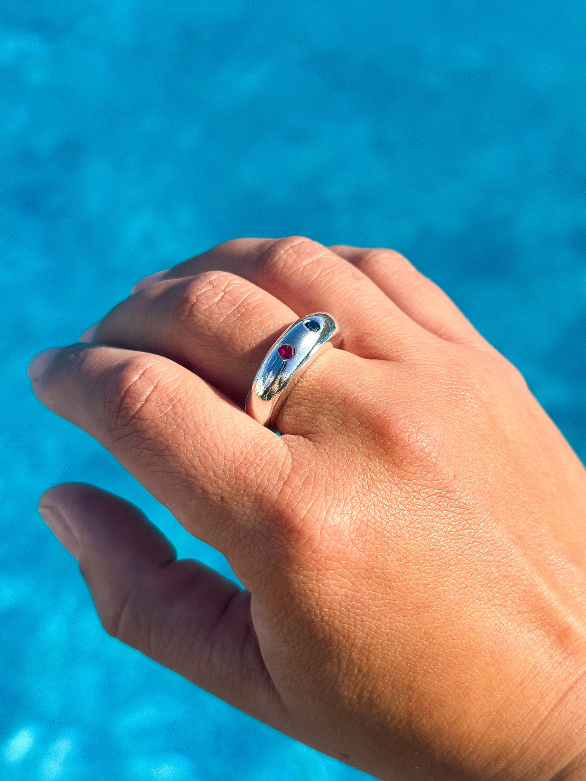 Anillo NUSA con circones