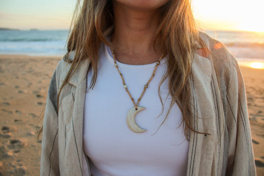 Collar LUNA