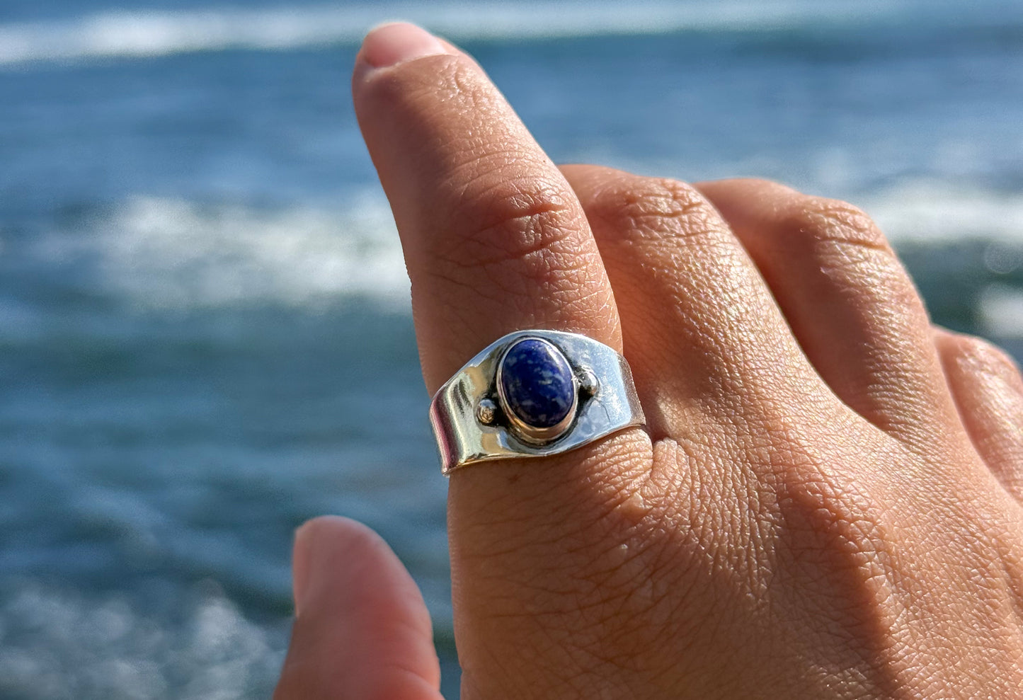 Anillo Antonia con Lapislázuli