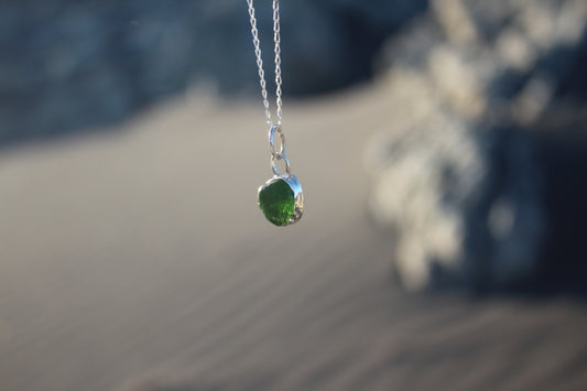 Colgante con seaglass verde 2