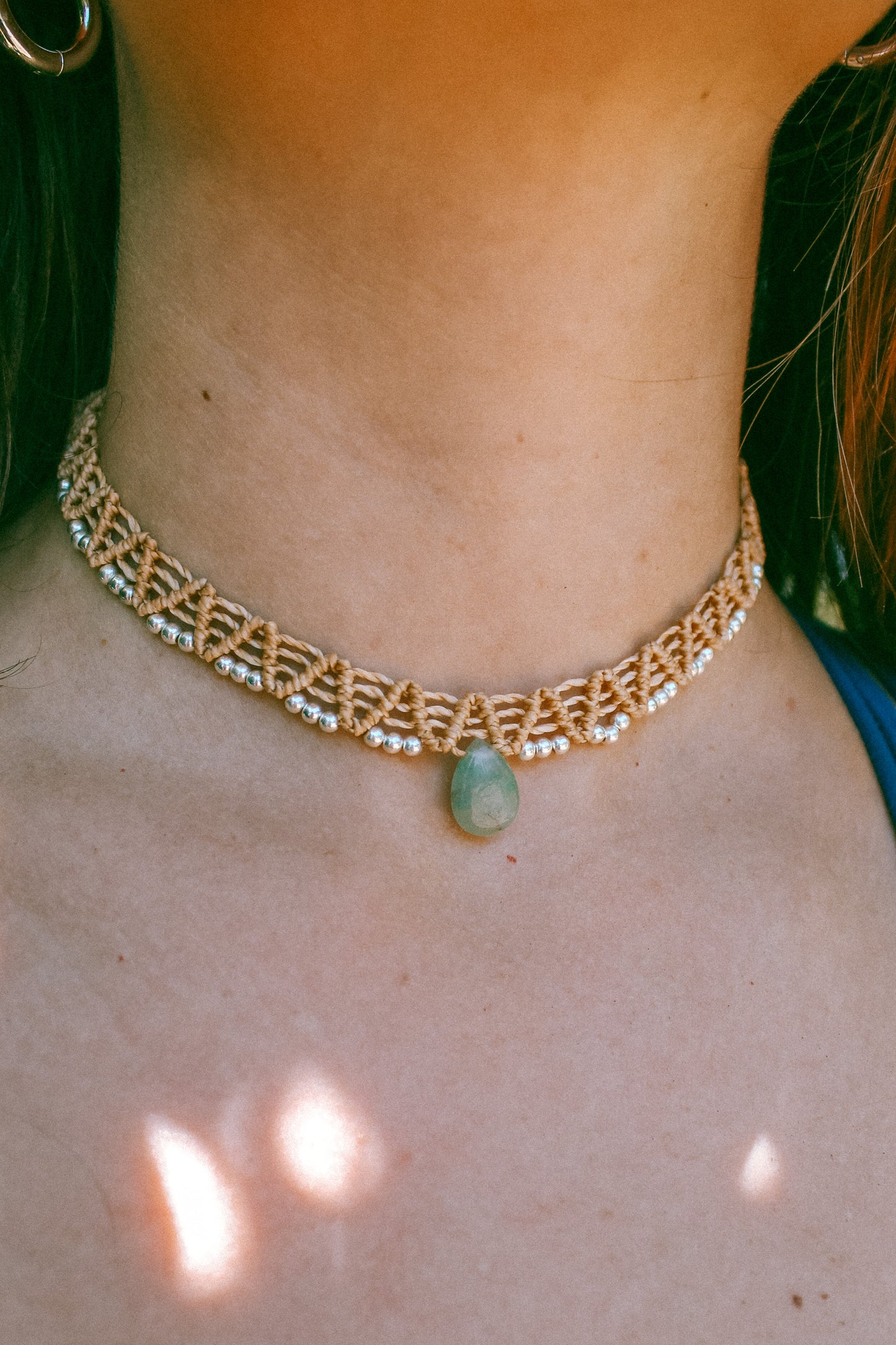 Choker India arena con Jade