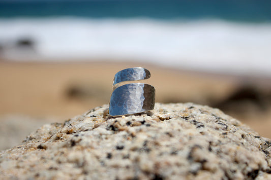 Anillo BALI con textura