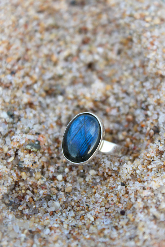 Anillo MAUI con Labradorita